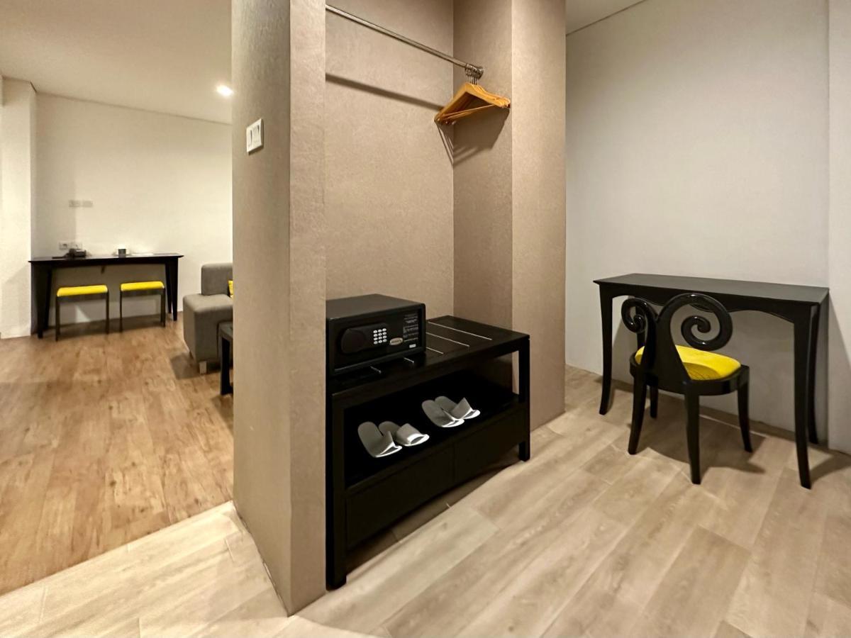 Yasmin Hotel Karawaci Тангеранг Екстериор снимка